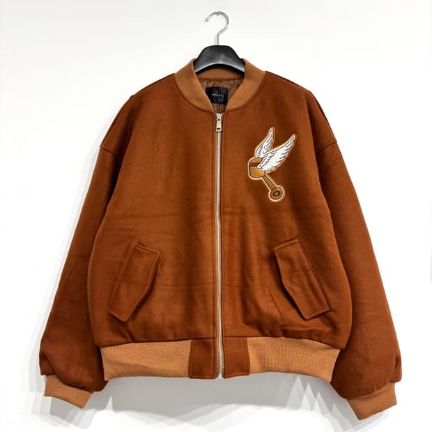 [새상품] 스웨이드 패치 누빔 바시티점퍼