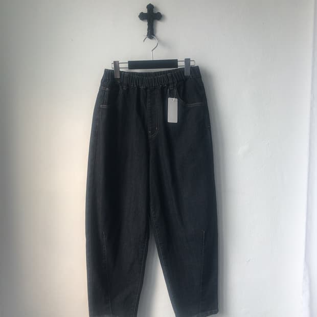 Banding pants
