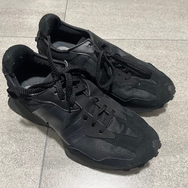 뉴발란스 327 블랙