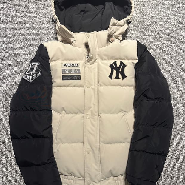 MLB 뉴욕양키스 패딩 자켓 90