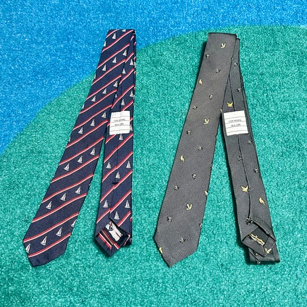 톰브라운 넥타이 2종
