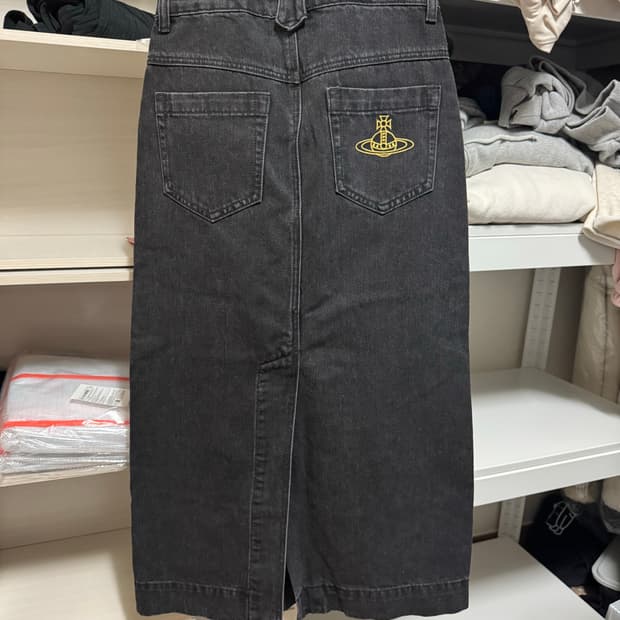 비비안웨스트우드 앵글로매니아 흑청데님 청스커트 36사이즈