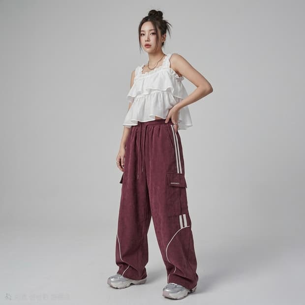 아반드레스 사이드 라인 카고 조거 팬츠 버건디