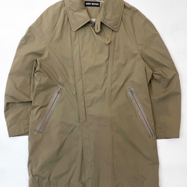 이세이미야케 투웨이 라미나 집업 코트
