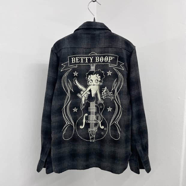 베티붑 체크 일러스트 자수 셔츠