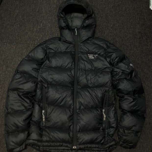마운틴 하드웨어 패딩 후디형