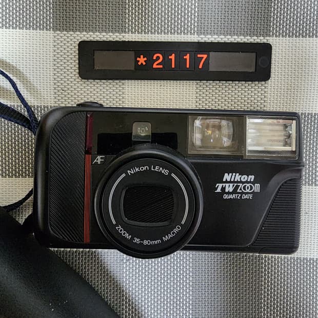 니콘 TW 줌 데이터백 필름카메라 파우치포함