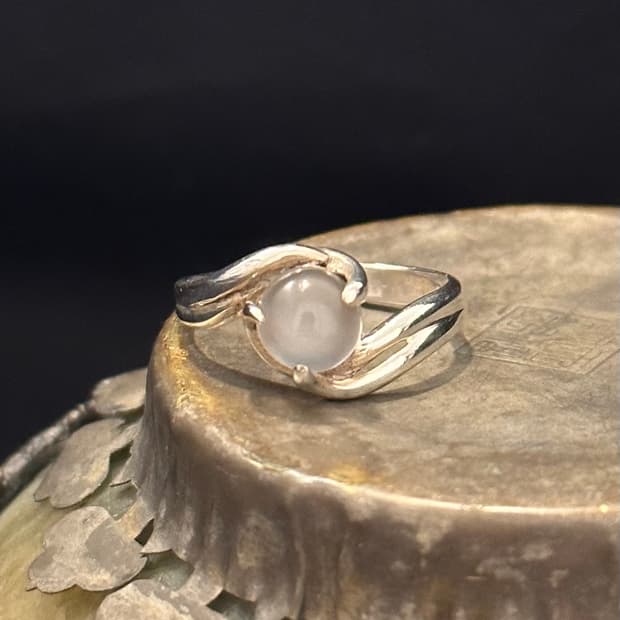 Moonstone 925silver ring