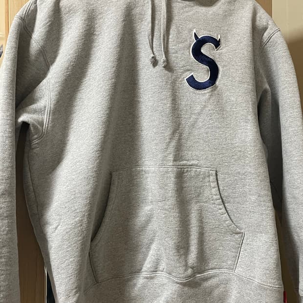 Supreme 22fw s logo 후드티