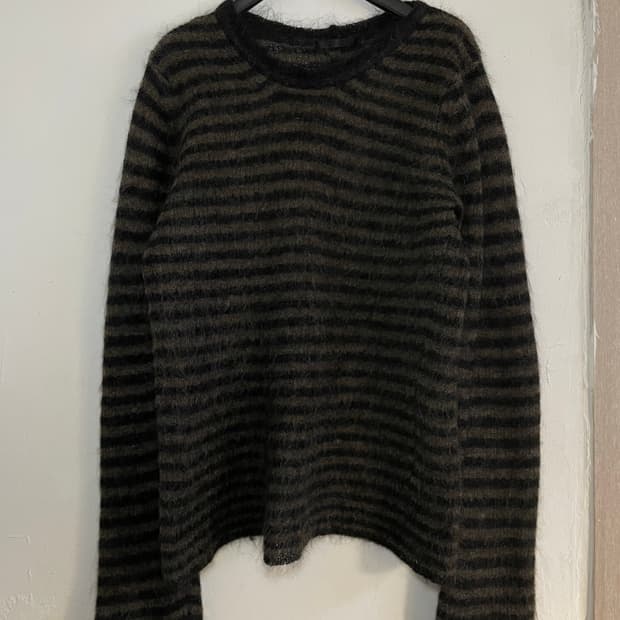 스트라이프 모헤어 니트