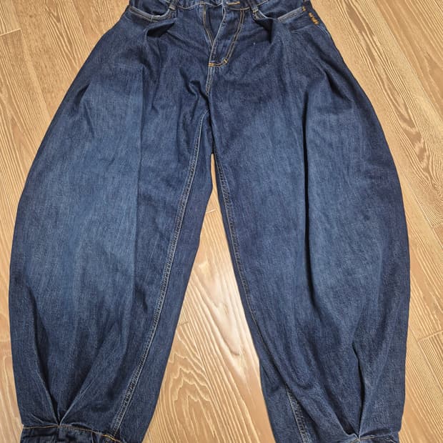 아더에러 자라 블루 레그진 