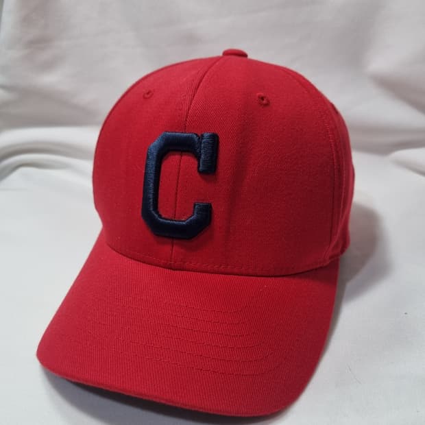MLB 엠엘비 인디언스 레드 볼캡 모자