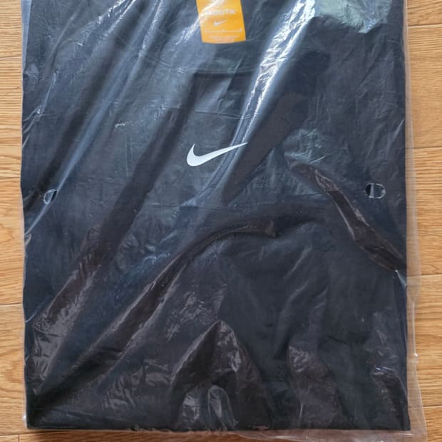 나이키 녹타 반팔