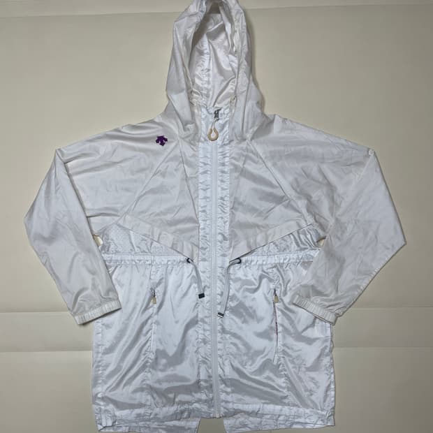 DESCENTE 여성 화이트 후드 바람막이 M