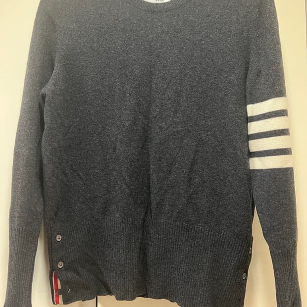 톰브라운 캐시미어 차콜 니트 2