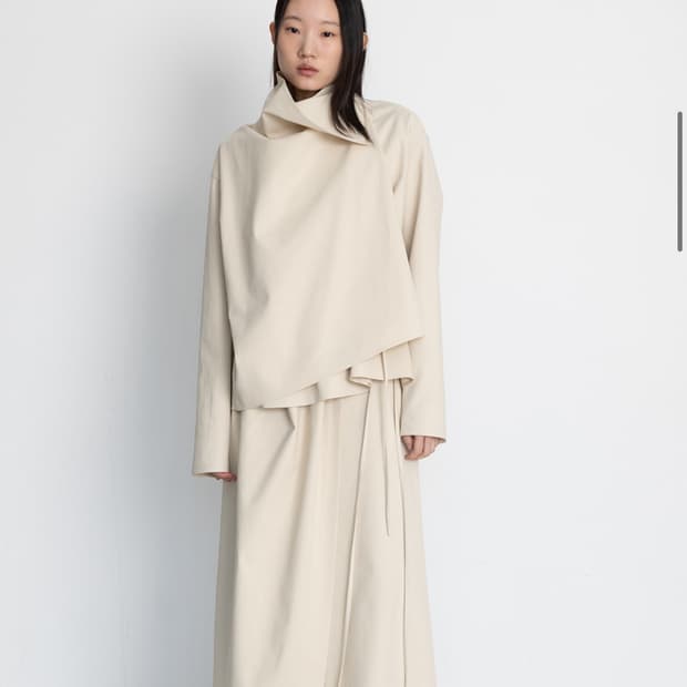 le17 DRAPE NECK SHIRT 셔츠