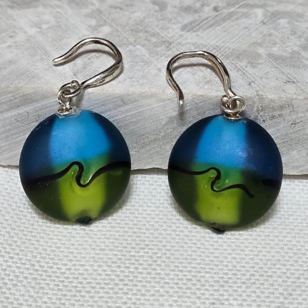 유럽 아틀리에 감성 아트글라스 실버 귀걸이