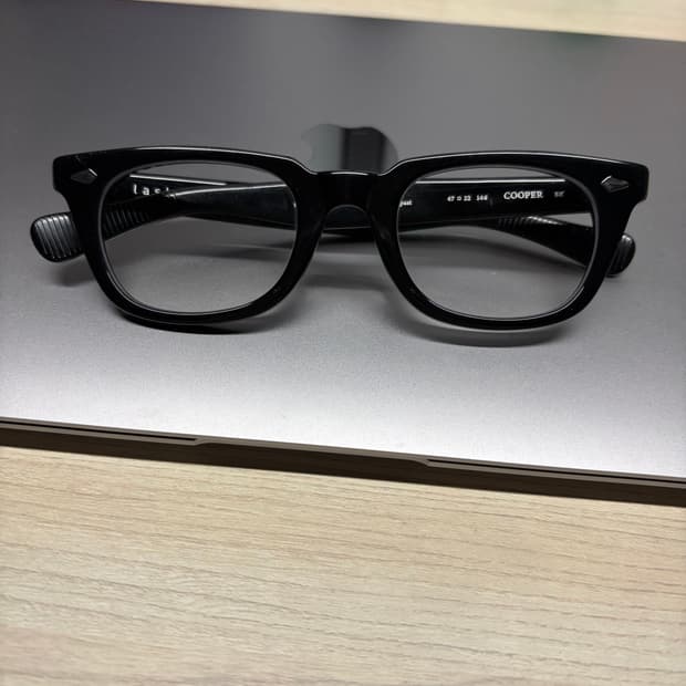 래쉬 쿠퍼 블랙