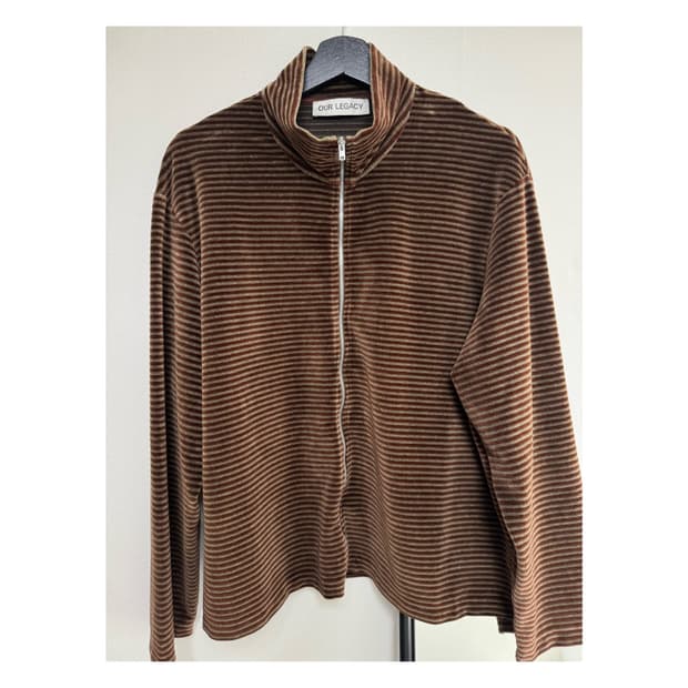 아워레가시 슈렁큰 벨루어 집업