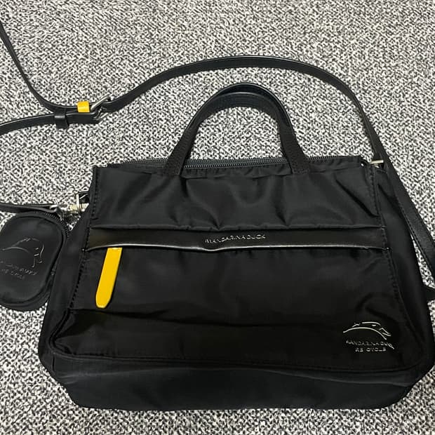 급처!!) 만다리나덕 토트백 겸 크로스백