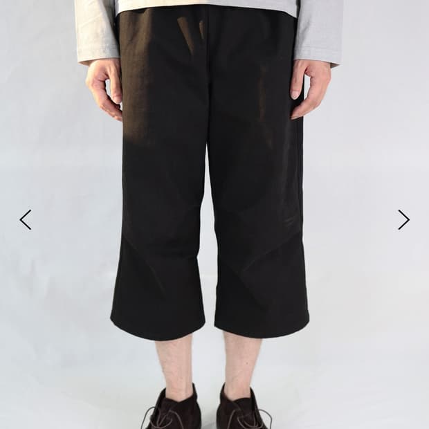 Les Ease capri pants (black)