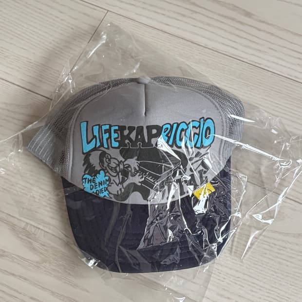 [품절제품/미개봉새상품] 캐피탈 라이프 카프리치오 Pt 트러커 캡 모자