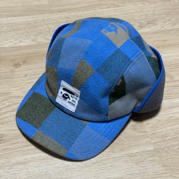 Bape 이어머프 캡 블루