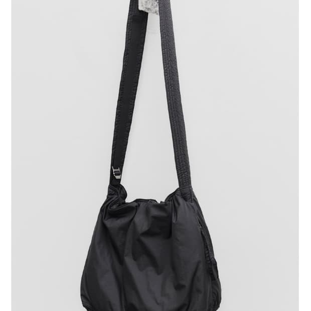 [OS] 유스 미디움 트레블러 백 팝니다