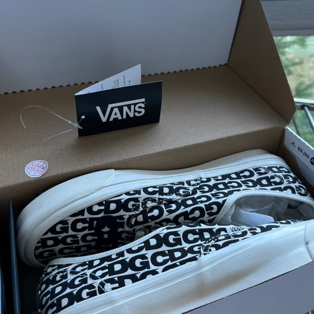 [270] 꼼데가르송 CDG 반스