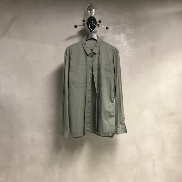 크리스반아쉐 카키 셔츠 48