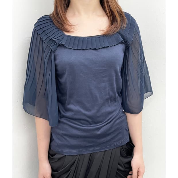 네이비 플리츠 프릴 탑