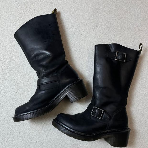 닥터마틴 Rowena 바이커 부츠 A1791