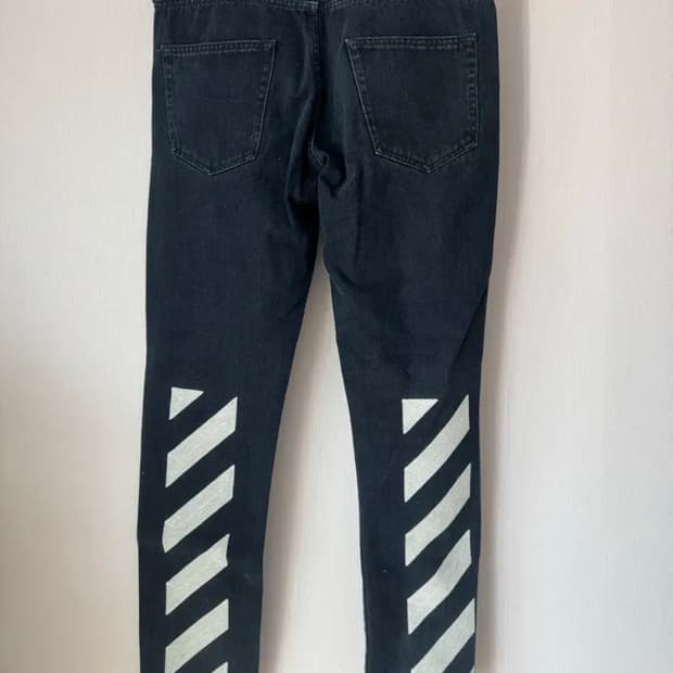 오프화이트 다이애고날 슬림 진 34 청바지