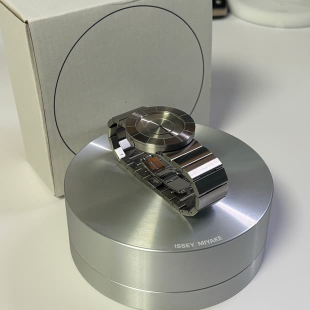 이세이마야케 TO NY0N001 시계