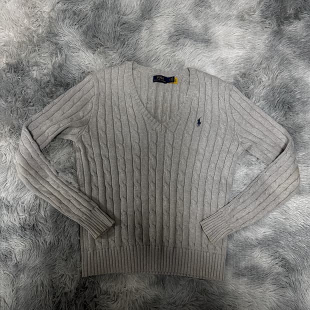 qr정품 폴로 브이넥 울 케이블니트 여성 M사이즈 