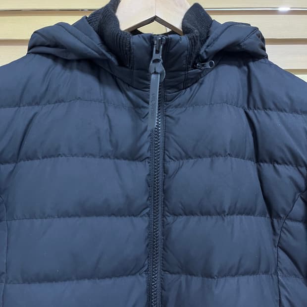 지오스피릿 여성 니트구스패딩다운점퍼 M66사이즈