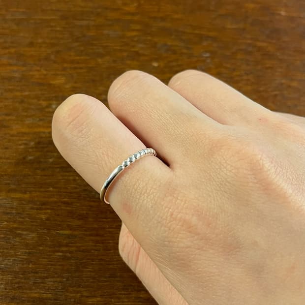 새상품 여성 신주 하프구슬 오픈링 반지 