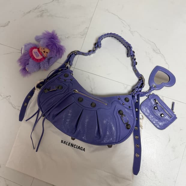 새상품급 정품 발렌시아가 르카골 스몰 