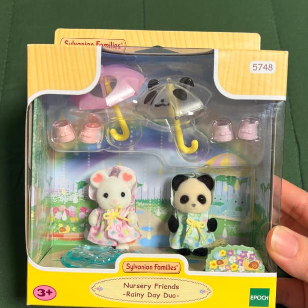 [실바니안] 단짝 아기 친구들의 비오는 날 산책