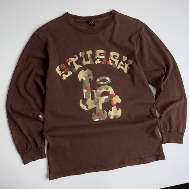 Stussy 스투시 00,s 카모플라주 스펠아웃 브라운 롱슬리브 티셔츠