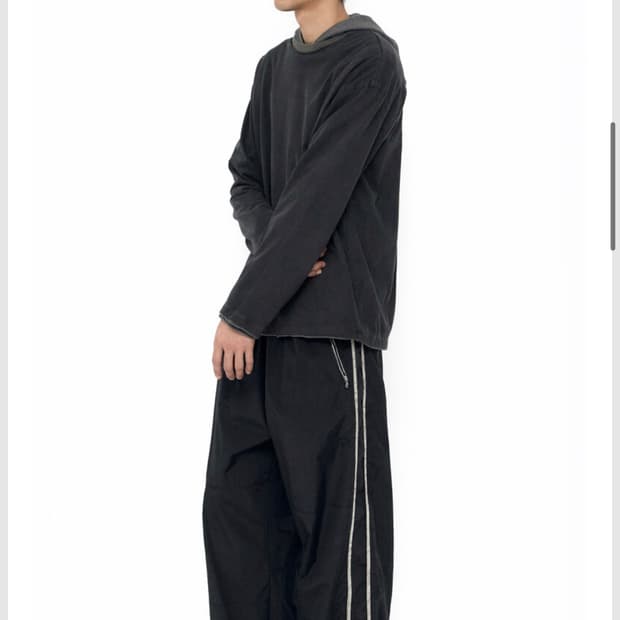 폴리테루 1011나일론 트랙 팬츠 블랙 팝니다.