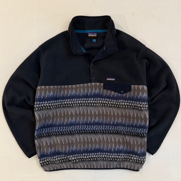 파타고니아 신칠라 스냅 풀오버 플리스 아즈텍 나바호 네이비
