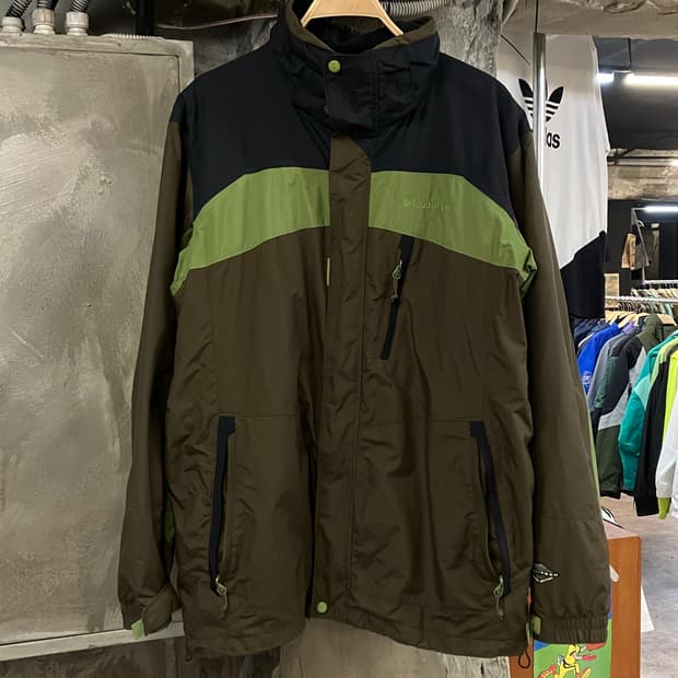 컬럼비아 티타늄 고어텍스 바람막이 자켓 브라운 L  #csz2813