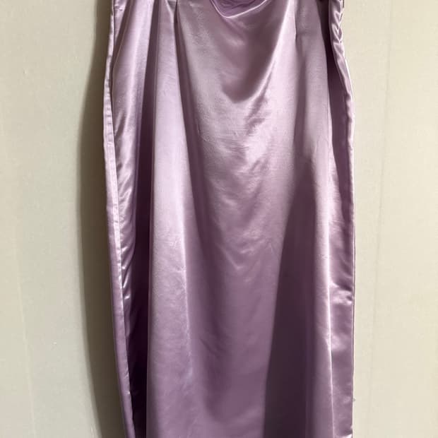 Q_duroy 새틴 스커트