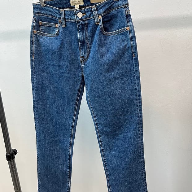 여) 버버리 자수 중청 크롭진 