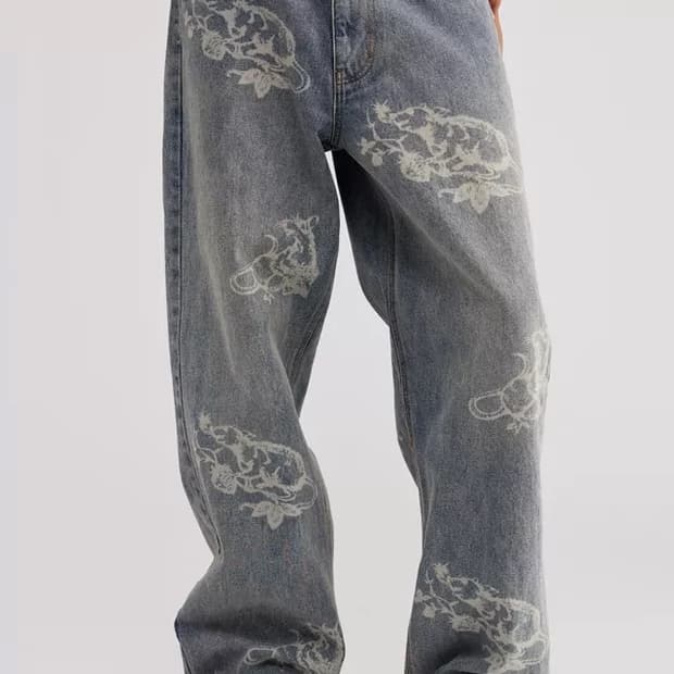 어반아웃피터스 BDG 프린팅 빈티지 데님 팬츠