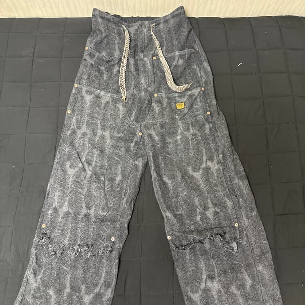 캐피탈 페더 팬츠 2사이즈 