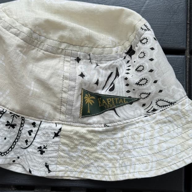캐피탈 BANDANA PATCHWORK BUCKET HAT 
