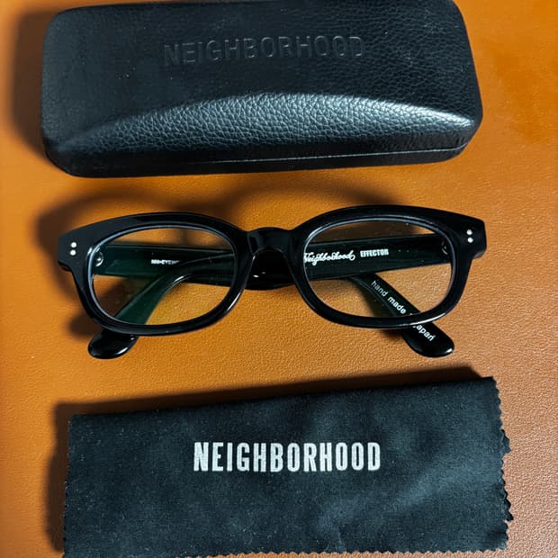 이펙터 네이버후드 트램프