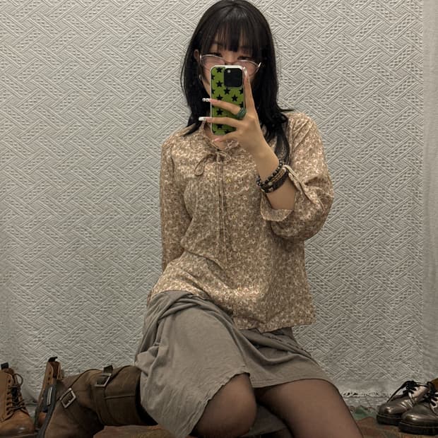 빈티지 프릴 레이스 플로럴 모티브 러플 리본 블라우스 K0138